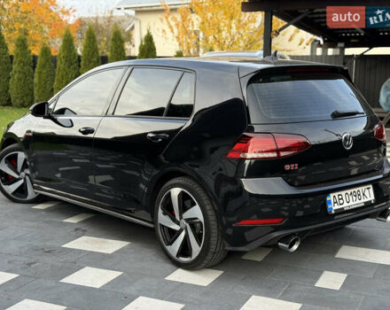 Черный Фольксваген Гольф ГТИ, объемом двигателя 2 л и пробегом 60 тыс. км за 21000 $, фото 2 на Automoto.ua