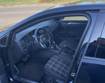 Черный Фольксваген Гольф ГТИ, объемом двигателя 1.98 л и пробегом 25 тыс. км за 22000 $, фото 10 на Automoto.ua