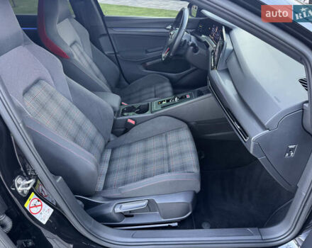 Черный Фольксваген Гольф ГТИ, объемом двигателя 2 л и пробегом 45 тыс. км за 31800 $, фото 41 на Automoto.ua