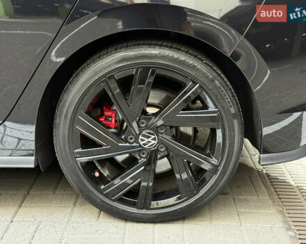 Черный Фольксваген Гольф ГТИ, объемом двигателя 2 л и пробегом 69 тыс. км за 23700 $, фото 10 на Automoto.ua