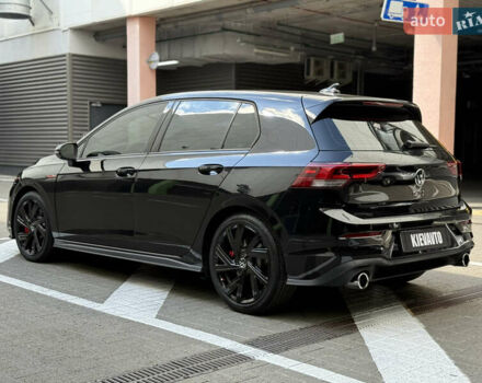 Черный Фольксваген Гольф ГТИ, объемом двигателя 2 л и пробегом 69 тыс. км за 23700 $, фото 4 на Automoto.ua