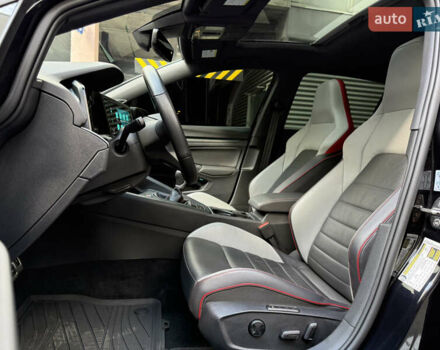 Черный Фольксваген Гольф ГТИ, объемом двигателя 2 л и пробегом 69 тыс. км за 23700 $, фото 11 на Automoto.ua