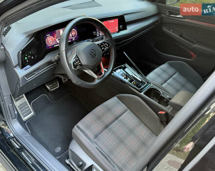 Чорний Фольксваген Гольф ГТІ, об'ємом двигуна 1.98 л та пробігом 13 тис. км за 32000 $, фото 12 на Automoto.ua