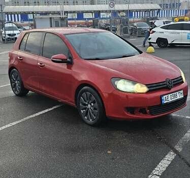 Красный Фольксваген Гольф ГТИ, объемом двигателя 1.4 л и пробегом 223 тыс. км за 5850 $, фото 1 на Automoto.ua