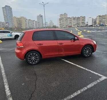 Красный Фольксваген Гольф ГТИ, объемом двигателя 1.4 л и пробегом 223 тыс. км за 5850 $, фото 8 на Automoto.ua