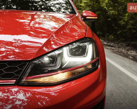 Фольксваген Гольф ГТИ 2015 в Славянске на Automoto.ua Красный Фольксваген Гольф ГТИ, объемом двигателя 1.98 л и пробегом 170 тыс. км за 14300 $, фото 3 на Automoto.ua