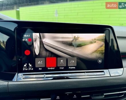 Фольксваген Гольф ГТИ 2021 в Киеве на Automoto.ua Красный Фольксваген Гольф ГТИ, объемом двигателя 1.98 л и пробегом 90 тыс. км за 26900 $, фото 67 на Automoto.ua
