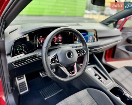 Фольксваген Гольф ГТИ 2021 в Киеве на Automoto.ua Красный Фольксваген Гольф ГТИ, объемом двигателя 1.98 л и пробегом 90 тыс. км за 26900 $, фото 34 на Automoto.ua