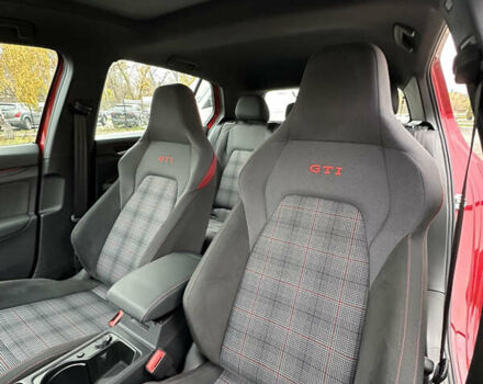 Червоний Фольксваген Гольф ГТІ, об'ємом двигуна 1.98 л та пробігом 35 тис. км за 23999 $, фото 20 на Automoto.ua