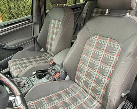 Фольксваген Гольф ГТИ, объемом двигателя 2 л и пробегом 124 тыс. км за 13200 $, фото 11 на Automoto.ua