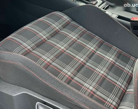 Фольксваген Гольф ГТІ, об'ємом двигуна 2 л та пробігом 117 тис. км за 22700 $, фото 28 на Automoto.ua