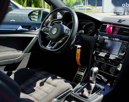 Фольксваген Гольф ГТИ, объемом двигателя 2 л и пробегом 167 тыс. км за 16100 $, фото 26 на Automoto.ua