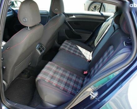 Фольксваген Гольф ГТИ, объемом двигателя 2 л и пробегом 167 тыс. км за 15600 $, фото 26 на Automoto.ua