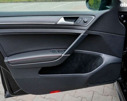 Фольксваген Гольф ГТИ, объемом двигателя 2 л и пробегом 44 тыс. км за 20888 $, фото 7 на Automoto.ua