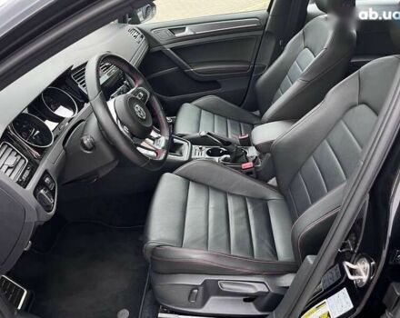 Фольксваген Гольф ГТИ, объемом двигателя 2 л и пробегом 44 тыс. км за 19700 $, фото 12 на Automoto.ua