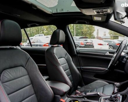 Фольксваген Гольф ГТИ, объемом двигателя 2 л и пробегом 44 тыс. км за 20888 $, фото 29 на Automoto.ua