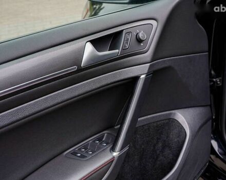 Фольксваген Гольф ГТИ, объемом двигателя 2 л и пробегом 44 тыс. км за 20888 $, фото 8 на Automoto.ua