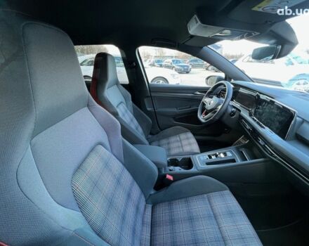 Фольксваген Гольф ГТИ, объемом двигателя 2 л и пробегом 3 тыс. км за 34343 $, фото 29 на Automoto.ua