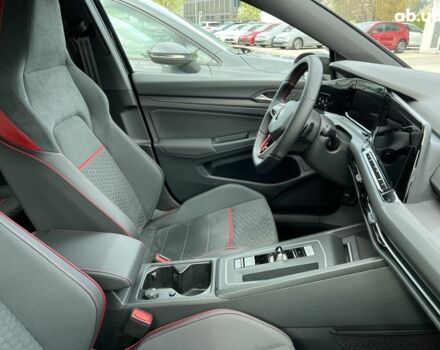 Фольксваген Гольф ГТИ, объемом двигателя 2 л и пробегом 5 тыс. км за 41516 $, фото 28 на Automoto.ua