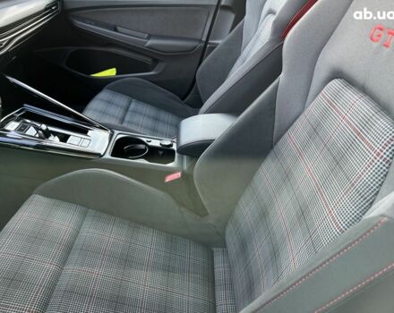 Фольксваген Гольф ГТІ, об'ємом двигуна 2 л та пробігом 6 тис. км за 36408 $, фото 26 на Automoto.ua