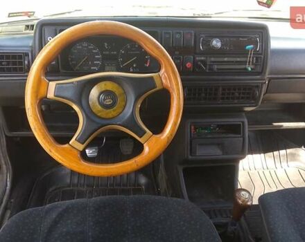 Серый Фольксваген Гольф ГТИ, объемом двигателя 1.8 л и пробегом 425 тыс. км за 1700 $, фото 9 на Automoto.ua