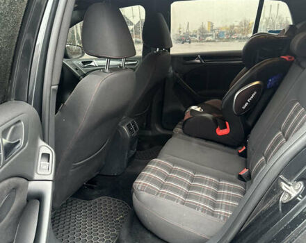 Серый Фольксваген Гольф ГТИ, объемом двигателя 1.98 л и пробегом 158 тыс. км за 11800 $, фото 10 на Automoto.ua