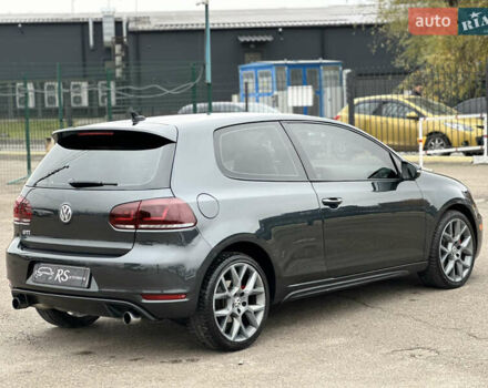 Серый Фольксваген Гольф ГТИ, объемом двигателя 1.98 л и пробегом 221 тыс. км за 9900 $, фото 5 на Automoto.ua