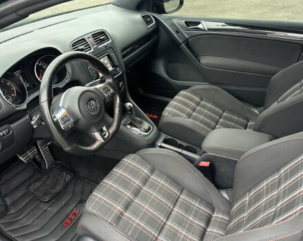 Серый Фольксваген Гольф ГТИ, объемом двигателя 1.98 л и пробегом 221 тыс. км за 9900 $, фото 12 на Automoto.ua