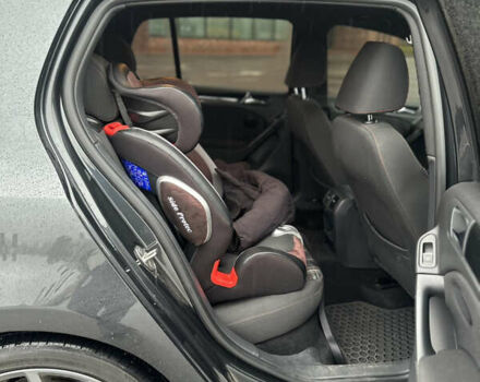 Серый Фольксваген Гольф ГТИ, объемом двигателя 1.98 л и пробегом 158 тыс. км за 11800 $, фото 9 на Automoto.ua