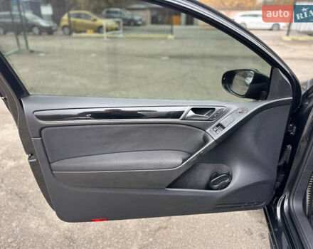 Серый Фольксваген Гольф ГТИ, объемом двигателя 1.98 л и пробегом 221 тыс. км за 9900 $, фото 15 на Automoto.ua