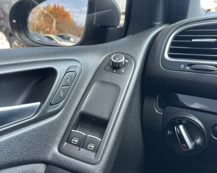 Серый Фольксваген Гольф ГТИ, объемом двигателя 2 л и пробегом 179 тыс. км за 8900 $, фото 13 на Automoto.ua