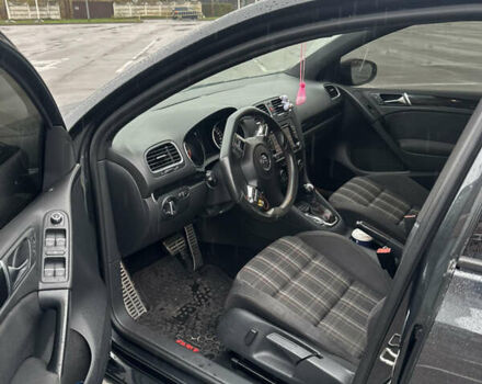 Серый Фольксваген Гольф ГТИ, объемом двигателя 1.98 л и пробегом 158 тыс. км за 11800 $, фото 11 на Automoto.ua