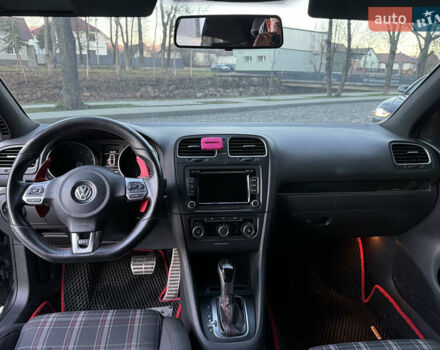 Серый Фольксваген Гольф ГТИ, объемом двигателя 2 л и пробегом 230 тыс. км за 9899 $, фото 20 на Automoto.ua