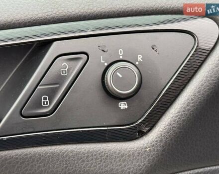 Сірий Фольксваген Гольф ГТІ, об'ємом двигуна 1.98 л та пробігом 138 тис. км за 11990 $, фото 15 на Automoto.ua