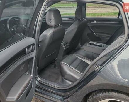 Серый Фольксваген Гольф ГТИ, объемом двигателя 1.98 л и пробегом 147 тыс. км за 13000 $, фото 40 на Automoto.ua