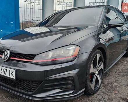 Серый Фольксваген Гольф ГТИ, объемом двигателя 1.98 л и пробегом 147 тыс. км за 13000 $, фото 2 на Automoto.ua