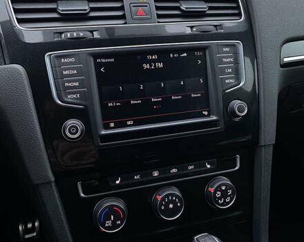 Серый Фольксваген Гольф ГТИ, объемом двигателя 1.98 л и пробегом 123 тыс. км за 13800 $, фото 45 на Automoto.ua