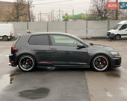 Серый Фольксваген Гольф ГТИ, объемом двигателя 1.98 л и пробегом 123 тыс. км за 13800 $, фото 7 на Automoto.ua