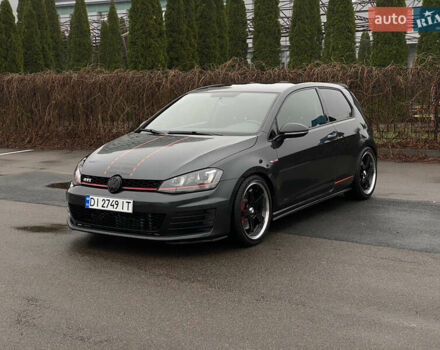 Серый Фольксваген Гольф ГТИ, объемом двигателя 1.98 л и пробегом 123 тыс. км за 13800 $, фото 2 на Automoto.ua