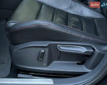 Серый Фольксваген Гольф ГТИ, объемом двигателя 2 л и пробегом 150 тыс. км за 13790 $, фото 22 на Automoto.ua