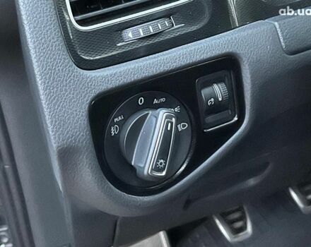 Серый Фольксваген Гольф ГТИ, объемом двигателя 2 л и пробегом 150 тыс. км за 13790 $, фото 18 на Automoto.ua