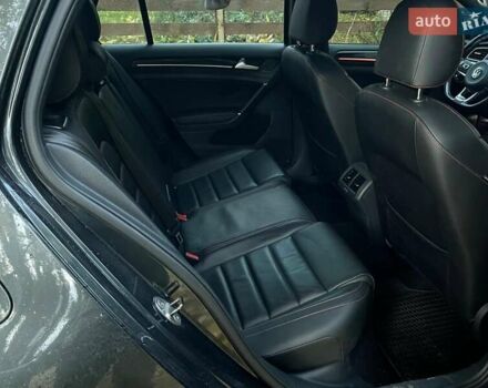 Серый Фольксваген Гольф ГТИ, объемом двигателя 2 л и пробегом 150 тыс. км за 13790 $, фото 26 на Automoto.ua