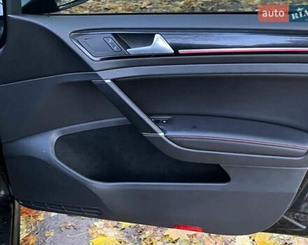 Серый Фольксваген Гольф ГТИ, объемом двигателя 2 л и пробегом 150 тыс. км за 13790 $, фото 30 на Automoto.ua