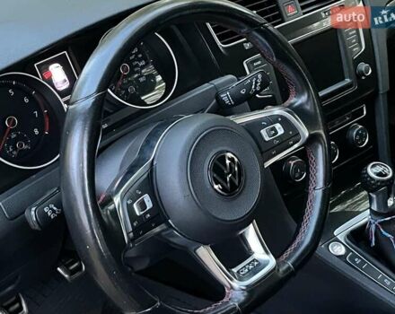 Серый Фольксваген Гольф ГТИ, объемом двигателя 2 л и пробегом 150 тыс. км за 13790 $, фото 16 на Automoto.ua