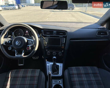 Серый Фольксваген Гольф ГТИ, объемом двигателя 1.98 л и пробегом 151 тыс. км за 15900 $, фото 11 на Automoto.ua