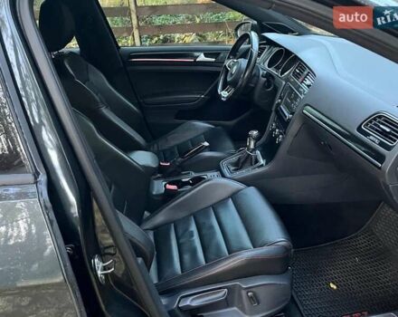 Серый Фольксваген Гольф ГТИ, объемом двигателя 2 л и пробегом 150 тыс. км за 13790 $, фото 28 на Automoto.ua