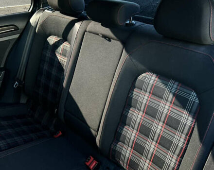 Серый Фольксваген Гольф ГТИ, объемом двигателя 1.98 л и пробегом 151 тыс. км за 15900 $, фото 13 на Automoto.ua