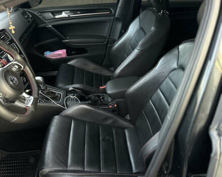 Серый Фольксваген Гольф ГТИ, объемом двигателя 1.98 л и пробегом 184 тыс. км за 14700 $, фото 8 на Automoto.ua