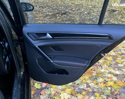 Серый Фольксваген Гольф ГТИ, объемом двигателя 2 л и пробегом 150 тыс. км за 13790 $, фото 27 на Automoto.ua