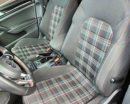 Сірий Фольксваген Гольф ГТІ, об'ємом двигуна 1.98 л та пробігом 133 тис. км за 16000 $, фото 14 на Automoto.ua